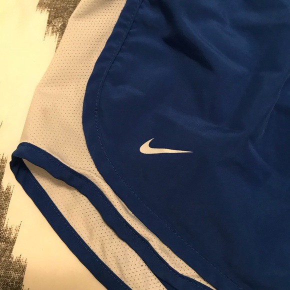 Nike Tempo Short - Picture 4 of 4